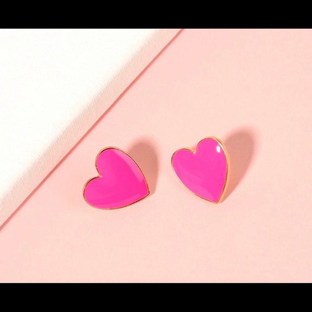 Large pink stud heart earrings Valentine’s Day